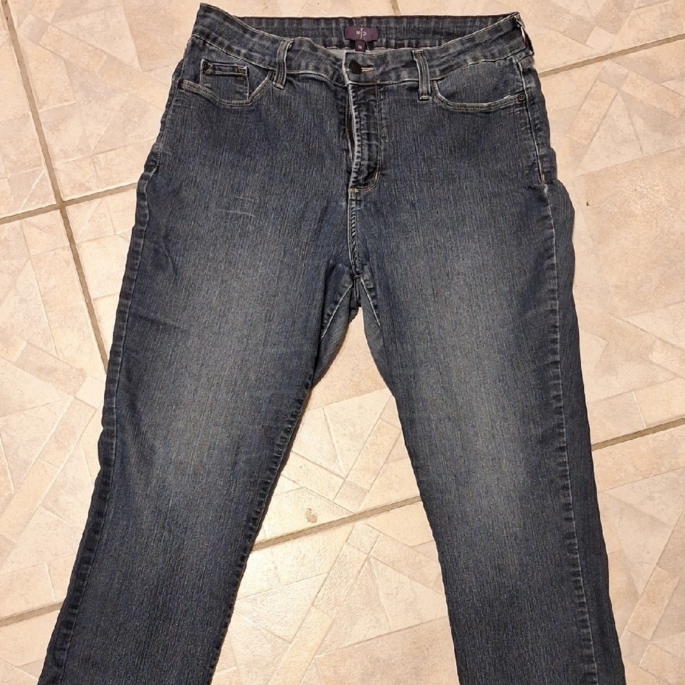 q Womens NDYJ stretch Skinny Jeans Size 14